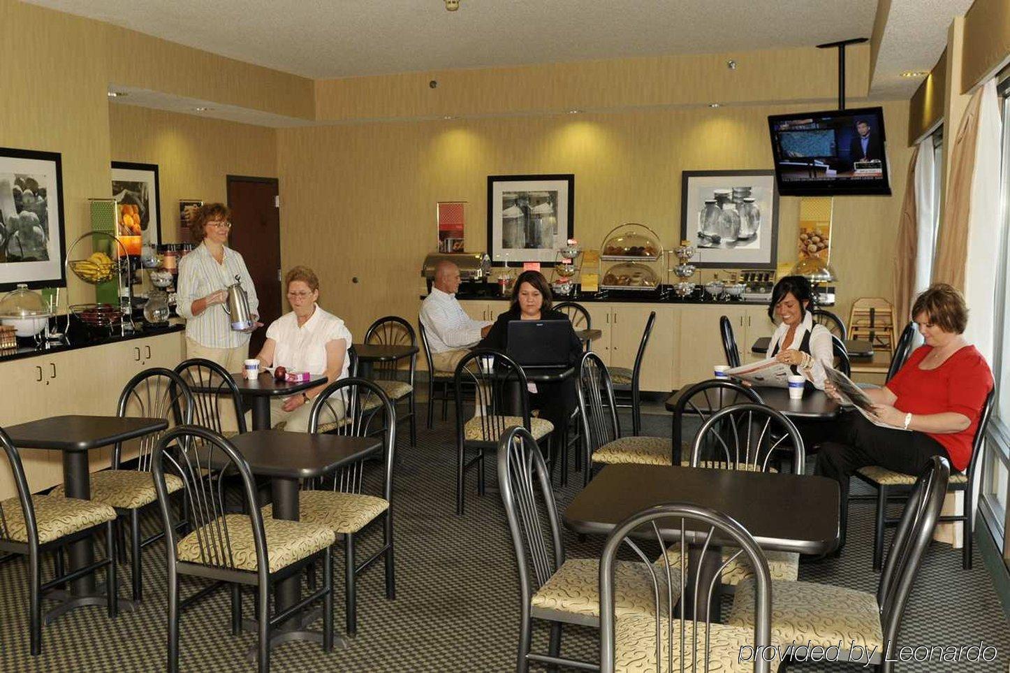 Hampton Inn Elizabethtown Restaurant photo